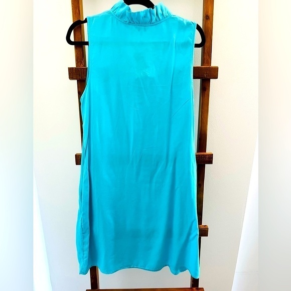 Turquoise Crown & Ivy medium sleeveless dress - Picture 2 of 5